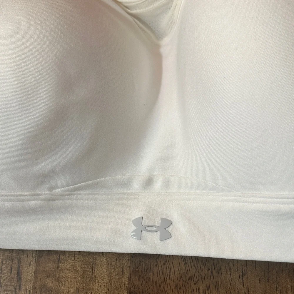 Under Armour White Crossback Light Support Sports Bra. NWT. Size XXL - Picture 3 of 10